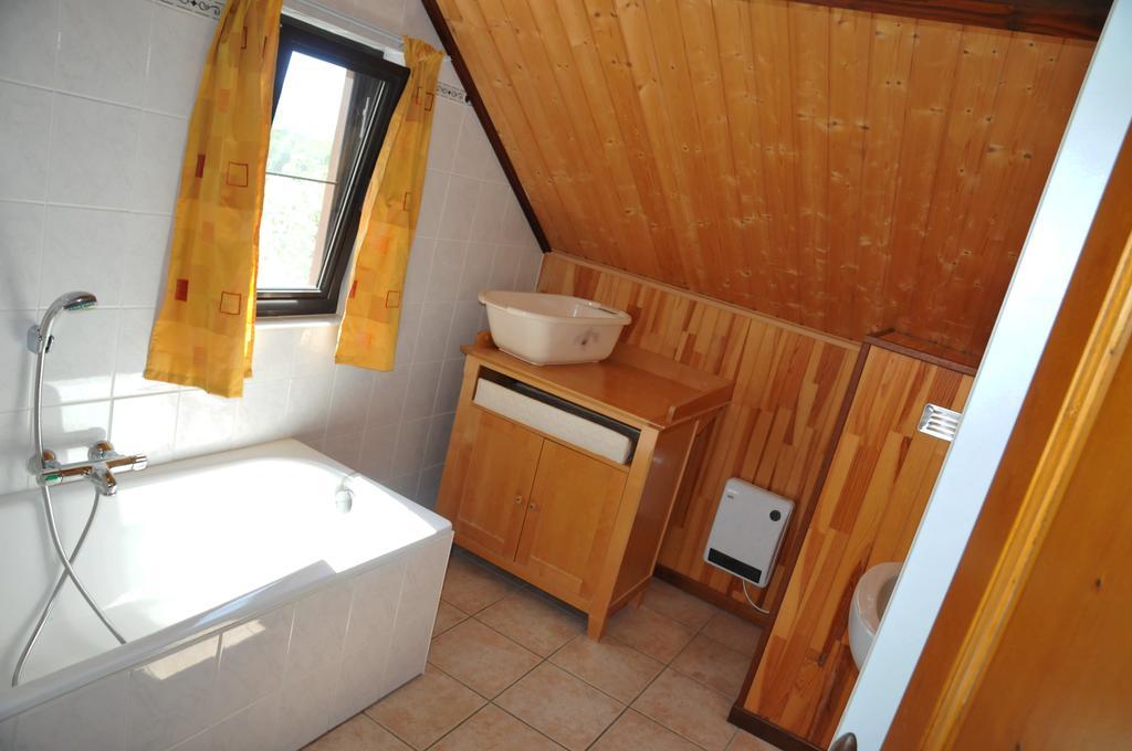 Lindbergh Vila Durbuy Exterior foto